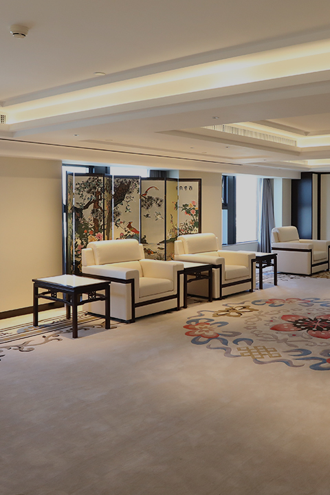BUSINESS MEETING ROOM