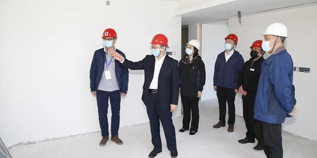广东省国资委主任、党委书记李成到北京广东大厦安全改造项目现场调研